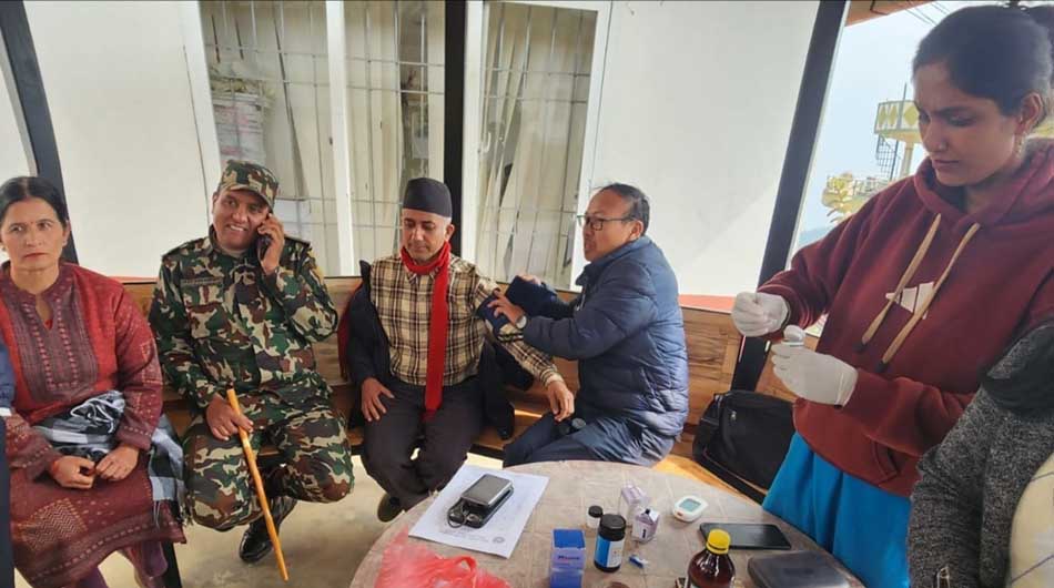 दिक्तेल रुपाकोट मझुवागढी नगरपालिकामा नसर्ने रोगको स्क्रिनिङ अभियान सुरु