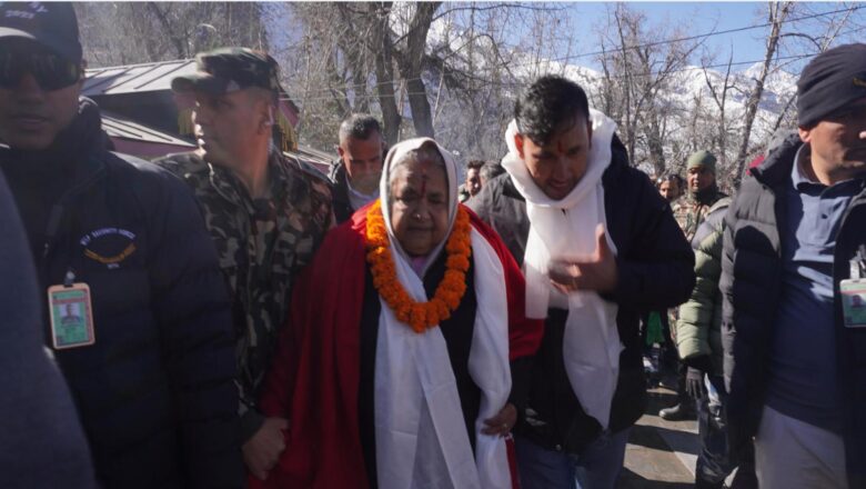 निर्वाचन सफल बनाउन दत्तचित्त भएर काम गर्न प्रधानमन्त्रीको निर्देशन