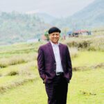 निरन्तर संगीतमा मंगल, जहाँ गयो त्यहीँ व्यस्त